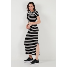 Lela Çizgili Yırtmaçlı Uzun Etekli Crop Bayan Takım 5865717 Siyah-Beyaz Lela Çizgili Yırtmaçlı Uzun Etekli Crop Bayan Takım 5865717 Siyah-Beyaz