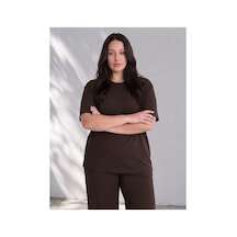 LC Waikiki Alıta Cıty Farkıyla Lcw Curve Kahverengi İnterlok Düz Standart & Regular Kısa Kollu Kadın Tişört Kahverengi - 928897240 Kahverengi
