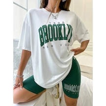Flood Of Style Kadın Yeşil Baskılı 1898 Brooklyn New York Beyaz Oversize Bisiklet Yaka T-shirt