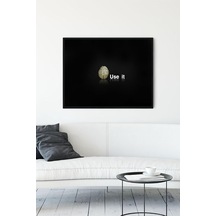Beynini Kullan Eğlenceli Mizahi Çerçeveli Tablo 50x70cm