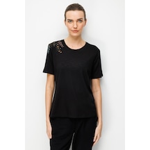Kadın Sıfır Yaka Tek Omuzu Nakışlı Penye T-shirt Siyah Siyah