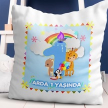 Kişiye Özel 1. Yaş Tasarımlı Erkek Bebek Dekoratif Beyaz Yastık -