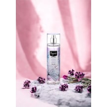 Daycare White Glow Ferahlatıcı Vücut Spreyi 200 Ml Kadın Kullanımı İçin Aromatik Etki