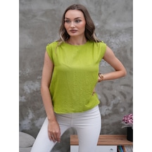 Mirve Butik Omuzu Pileli Ve Düğme Detaylı Bluz Fıstık Yeşili