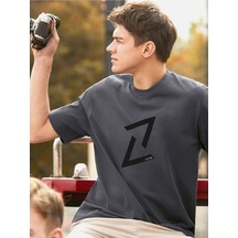 Füme Oversize Şekil Baskılı T-shirt - Oversize Baskılı Füme