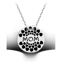 Kuyumcudukkani "mom"yazılı Gümüş Madalyon Kolye