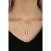 Baget Taşlı Pırlanta Model Gümüş Harf Kolye Rose Gold Baget Taşlı Pırlanta Model Gümüş Harf Kolye Rose Gold