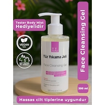 Hassas Ciltler İçin Arındırıcı Yüz Temizleme Jeli - %100 Vegan 200 Ml