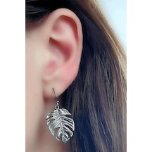 Deve Tabanı Figürlü 925 Ayar Gümüş Tasarım Küpe N11.22022