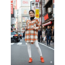 Polologin Butik Kadın Turuncu Ekose Desenli Oversize Kapüşonlu Oduncu Gömlek Ceket Shacket Turuncu