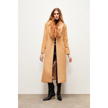Sateen Yaka Kürklü Uzun Kaban - Camel-133693 Camel