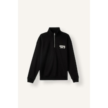 Defacto Boxy Fit Yarım Fermuarlı Dik Yakalı Baskılı Uzun Kollu Sweatshirt H3868ax26aubk81 Siyah-bk81