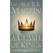 A Clash of Kings (A Song of Ice and Fire  Book 2) - PB - George R. R. Martin - Voyager