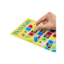 Pictionary Kutu Oyunu Çocuklar, Yetişkinler, Aileler Ve Oyun Geceleri İçin 2 Takımla Oynanan, Türkçe Kelime Kartları, Silinebilir Kalemler, Tahtalar Ve Kum Saati, Jkr18
