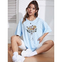 Çiçek Desenli T-shirt - Bebe Mavisi Oversize Baskılı Bisiklet Yaka Bebe Mavisi