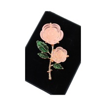 Pembe Gül Broş. Yaka İğnesi Pembe Güllü Broş. Tasarım Pembe Gül Broş. Kadın Broş. Gül Broş. Pembe