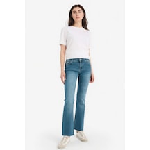 Defacto Crop Flare Fıt Düşük Bel Bilek Boy Jean Yıkamalı Pantolon G8024ax26spnm28 Mavi-nm28