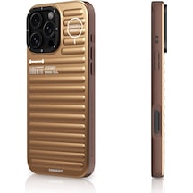 İphone 16 Pro Uyumlu Magsafe Şarj Özellikli Kılıf Mat Renkli Tasarım Youngkit Serisi Gold