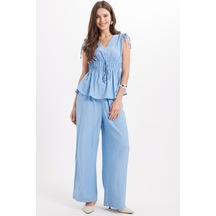 Tudors Kadın Standart Fit Normal Kesim V Yaka Beli Büzgülü Bağcıklı Bluz Geniş Paça Mavi Pantolon Takım-51027