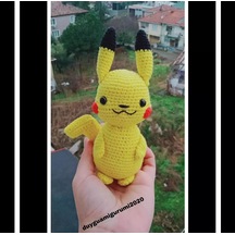 Amigurumi Pokemon karakteri sevimli Pikachu oyuncak