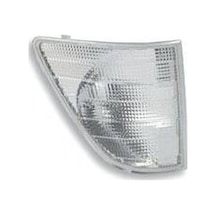 Mars- Sınyal Lambası Sag Mercedes Sprınter B901 B904 96 06 Duysuz M 520935 9018200221