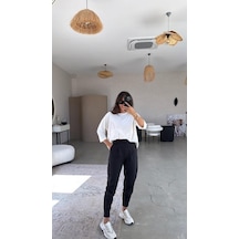 Siyah