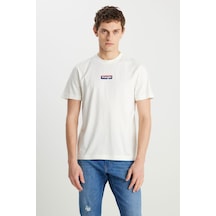 Wrangler Regular Fit Small Logo Beyaz Erkek Kısa Kol T-shirt 000000000102265386 Beyaz