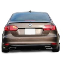 Jetta Makyajsız Egsoz Görünümlü Difüzör Parlak Siyah