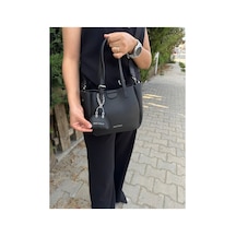 Just Polo Kadın Yeni Sezon 3 Bölmeli Yumuşak Deri Lüks Ve Şık Dokunuş El & Omuz Çantası Shoulder Bag Siyah 82227061