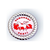Yörük Tasarım Demokrat Parti Damla Mine Yaka Rozeti Gümüş