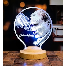 Yıl Atatürk Görselli Hediye Atatürk Ofis Hediyesi Atatürk Fotoğraflı Kişiye Özel Isimli Led Lamba Atatürk Ve T Çok Renkli