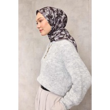 Silk Home Pamuk Polyester Eşarp Siyah Büyük Papatya Desenli Soft Dokulu Kaymaz 90x90 Çok Renkli