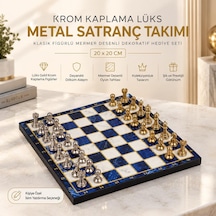 Lüks Metal Satranç Takımı Krom Figürlü 20 X 20 Cm Mavi Mermer Desenli Dekoratif Özel Hediye Seti