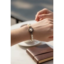Kristal Taşlı Papatya Figür İnci Bileklik Fayra-a8095blk Gri Kristal Taşlı Papatya Figür İnci Bileklik Fayra-a8095blk Gri