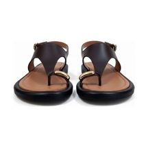Ne&ve Shoes Kahve Hakiki Deri Aksesuar Detaylı Parmak Arası Kadın Arkadan Tokalı Sandalet Kahverengi
