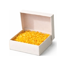 Beyaz Karton Takı Kutusu 9,5x9,5x2 Cm Kapaklı Model 5 Adet + Sarı Kırpık Kağıtlı