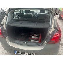 Opel Corsa E Kasa Pandizot