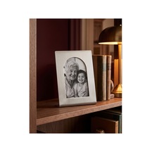 Dizör Kemerli Masa Çerçevesi 13x18 304 Paslanmaz Çelik, Fırçalı, L Formlu Masaüstü Fotoğraf Çerçevesi
