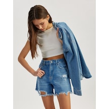 Koton Yıpranmış Püsküllü Düğmeli Denim Şort Açık İndigo 5sal40001md Açık İndigo