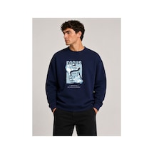Herkesemoda Focus Baskı Detaylı Bisiklet Yaka Şardonlu 2 İplik Sweatshirt Lacivert