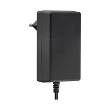WEKO 12 VOLT - 1.5 AMPER 5.5*2.5 UÇLU YERLİ ÜRETİM PLASTİK KASA PRİZ TİPİ ADAPTÖR