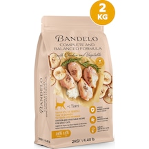 Bandelo Tavuklu Sebzeli Yetişkin Kuru Kedi Maması 2 Kg - Parlak Tüy Ve Koku Önleyici Etkili