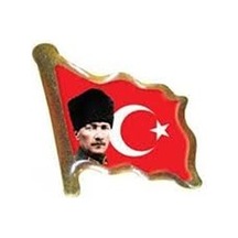 Vatan Kalpaklı Ata ve Dalgalı Türk Bayraklı Rozet
