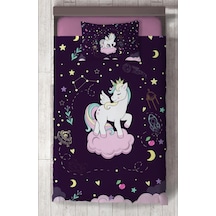 Mekta Home Bebek Ve Çocuk Odası Pembe Bulut Üzerinde Unicorn Desenli Mor Yatak Örtüsü Renkli