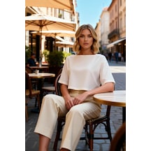 Benerly Kadın Örme Bluz Relaxed Kayık Yaka Yarasa Kol Truvakar Soft Touch Ekru