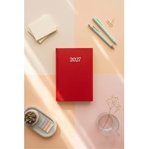 Lizy 2027 Günlük Planlayıcı Ajanda 14x20 Cm Ciltbezi Sert Kapak Kırmızı