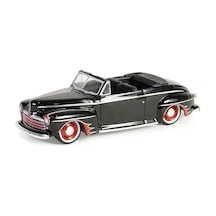Greenlight 1/64 California Lowriders Series 5 - 1947 Ford Deluxe Convertible 1/64 Model Araba