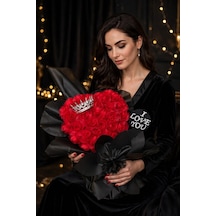 Couronne D'amour Kırmızı Saten Gül Kalp Buket Gümüş Taçlı I Love You - El Yapımı Yapay Çiçek Kırmızı Siyah