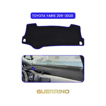 Toyota Yaris 2011-2020 Torpido Koruma Halısı Mavi Kenar