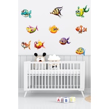 Şirin Balıklar Çocuk Odası Duvar Sticker 85x55 Cm